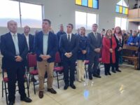 La ceremonia religiosa, reunió a la comunidad pastoral junto a autoridades locales y regionales para orar por el progreso de la comuna y el bienestar de sus habitantes.