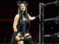 El combate por el título femenino de la WWE se denomina Triple Amenaza, ya que nuestra campeona estará frente a la actual monarca, Liv Morgan, y a la siempre implacable, Becky Lynch.