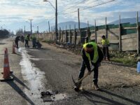 Las labores buscan mejorar las condiciones de desplazamiento y reforzar la seguridad vial en uno de los sectores intervenidos de la comuna.
