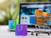 Sernac busca eliminar trabas y “letra chica” en compras online.