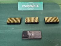 El procedimiento se originó a partir de una investigación desarrollada por Carabineros del OS-9 O’Higgins por un robo con violencia ocurrido en abril de 2024 en la comuna de Las Cabras.