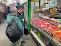 Desde el Servicio Agrícola y Ganadero enfatizaron que durante todo el mes de septiembre, los inspectores del SAG ejecutarán más de 60 fiscalizaciones en establecimientos faenadores, ferias ganaderas, carnicerías, supermercados, centros de abastecimiento, botillerías y a productores de chicha en la región.