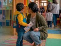 Además, un 84% se mostró de acuerdo con extender el derecho a sala cuna a todas las madres, incluyendo trabajadoras dependientes, independientes y de casa particular, así como también a los padres.
