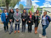 La comitiva recorrió el establecimiento y sostuvo una reunión con su directora para abordar el trabajo que desarrolla actualmente la comunidad educativa.