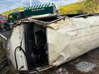 Entre los afectados, una persona sufrió lesiones de gravedad, aunque se encontraba consciente y sin riesgo vital.