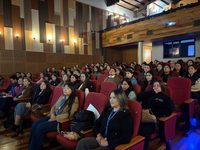 La instancia convocó a profesionales de medicina, enfermería, nutrición, kinesiología, trabajo social y técnicos.