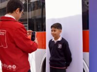 La iniciativa está dirigida a alumnos que actualmente cursan cuarto y octavo básico y contempla operativos en más de 2.500 establecimientos del país.