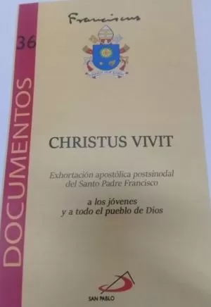 Carátula de Christus vivit