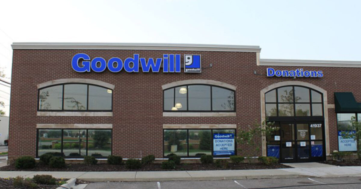 For Goodwill’s Disabled Workers, Spotlight Is On Subminimum Wage In