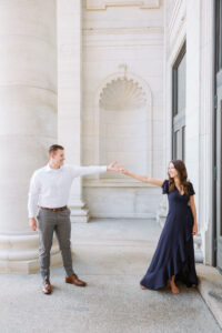 couple dances des moines ia engagement session