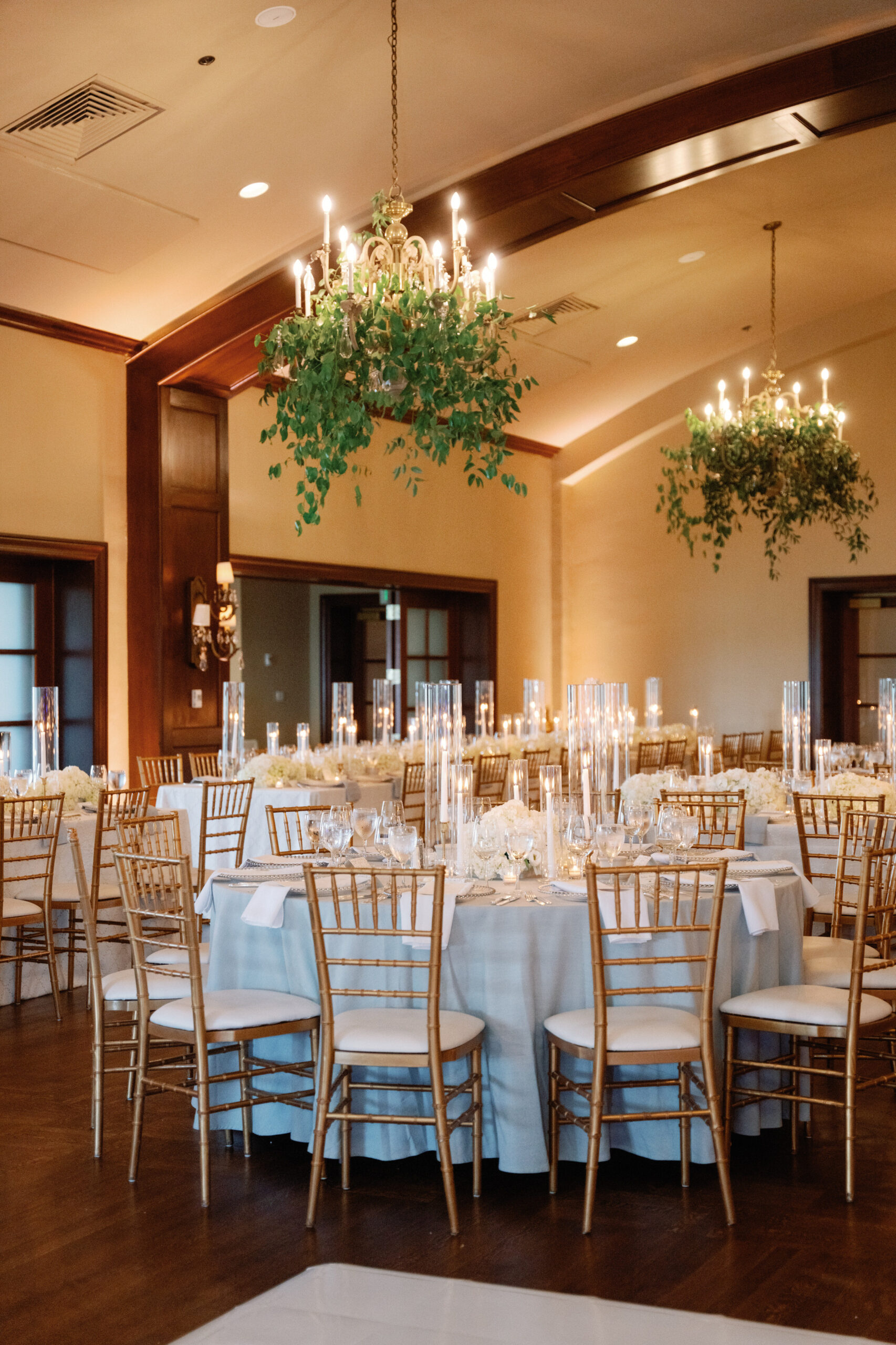 Cedar Rapids Country Club wedding reception