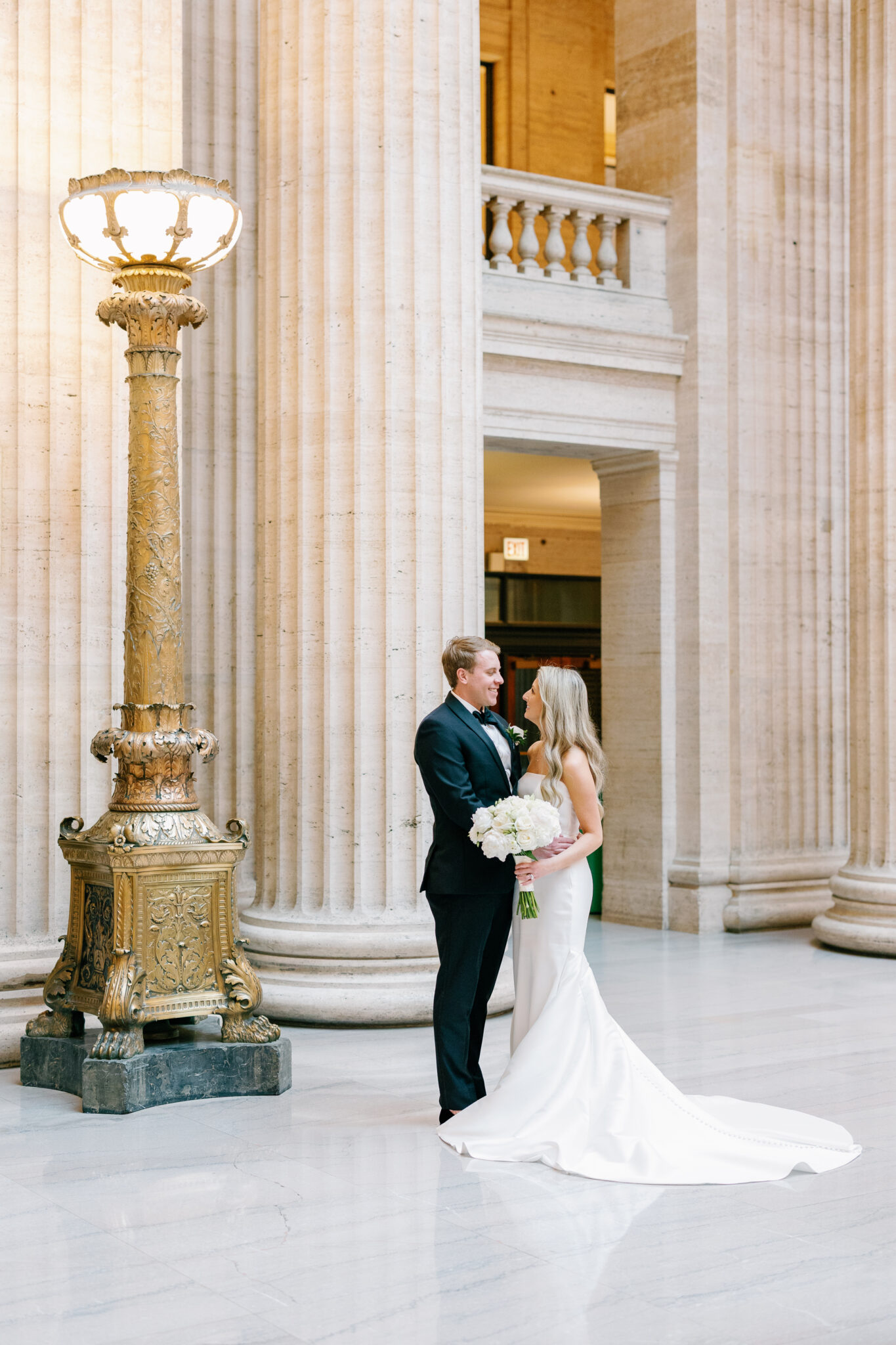Chicago Union station wedding photographer