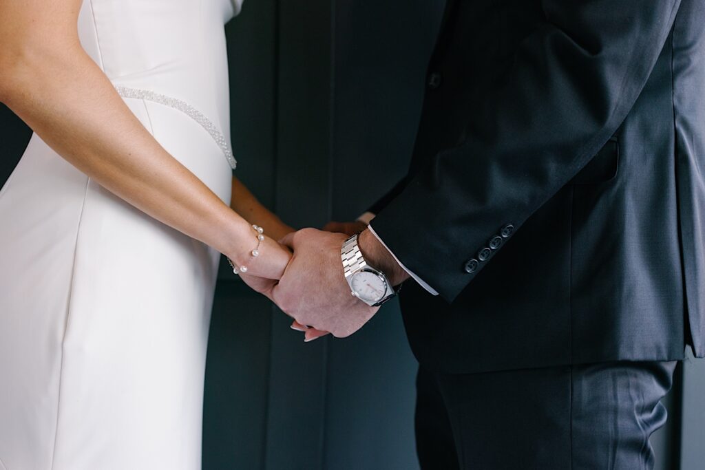 Toast wedding photos in Des Moines