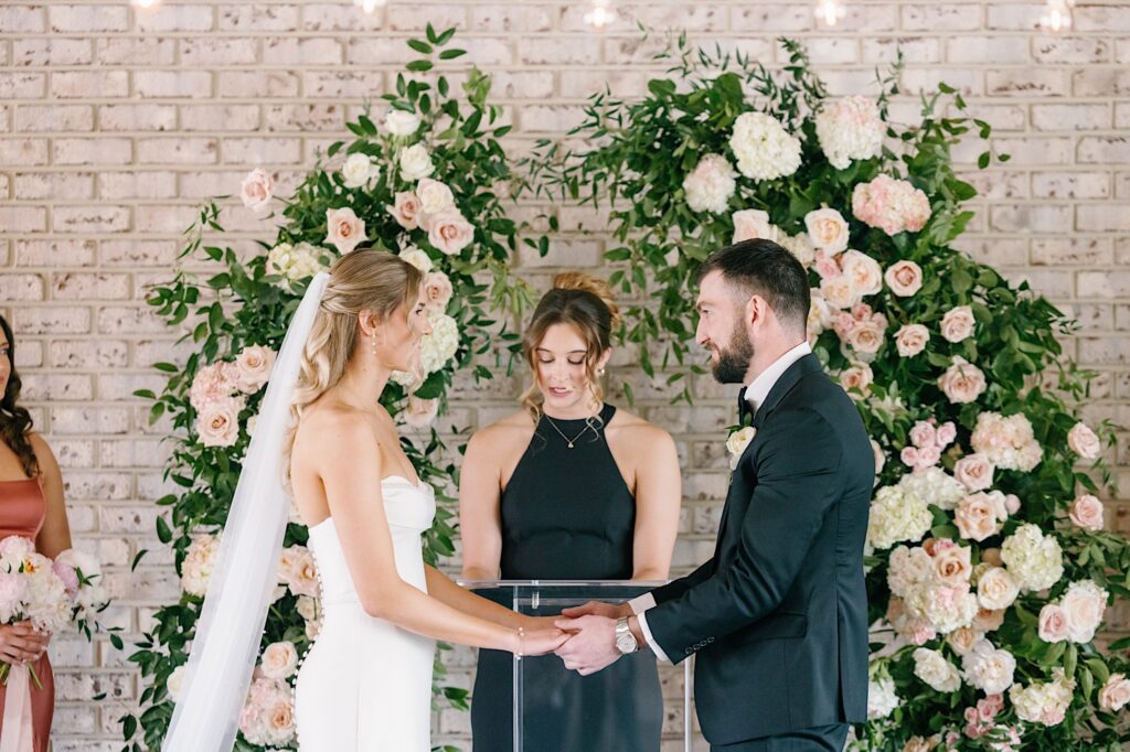 Toast wedding ceremony in Ankeny