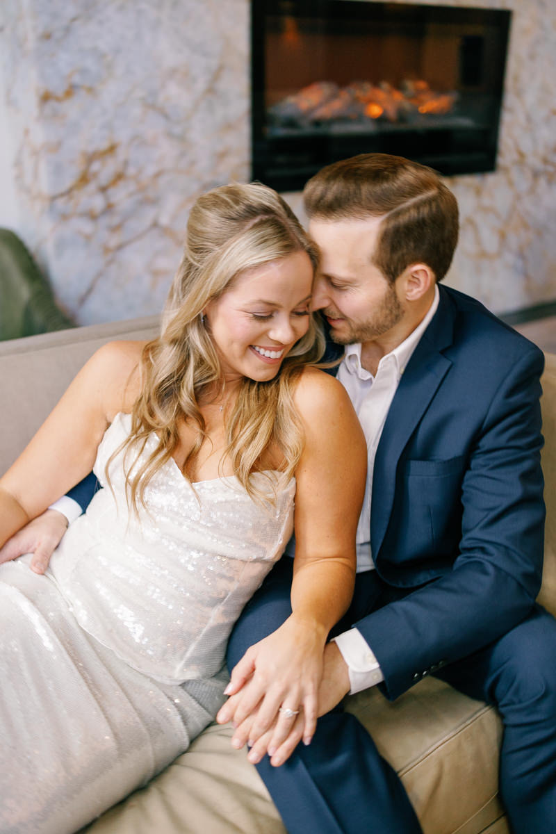 Hotel Fort Des Moines Jennifer Weinman Photography wedding photographer
