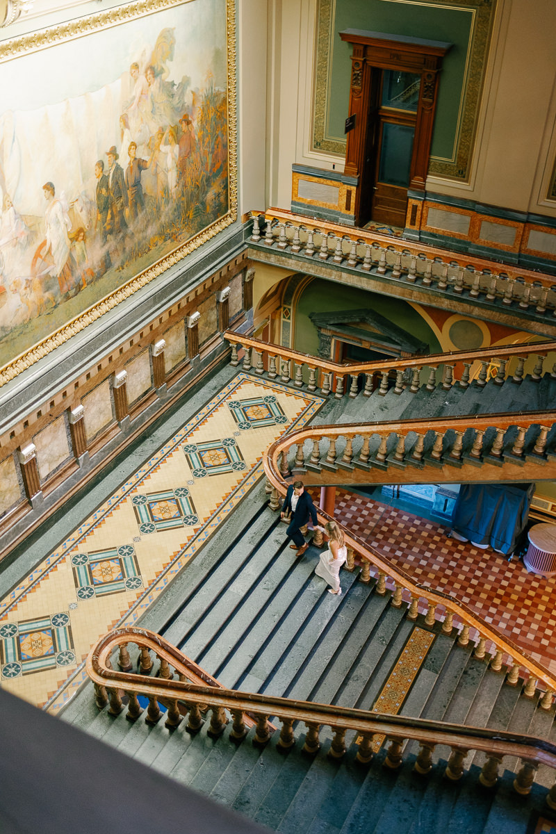 Des Moines capitol rotunda engagement photos