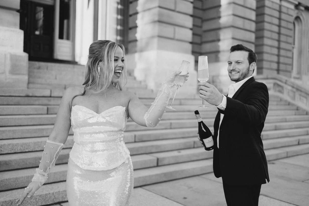 Des Moines capitol wedding photos