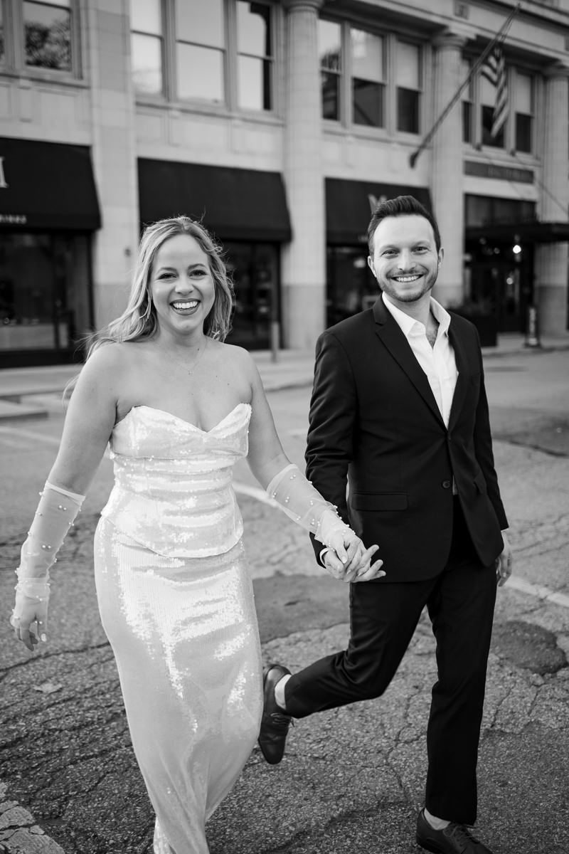 Editorial wedding photos in Des Moines at Hotel Surety