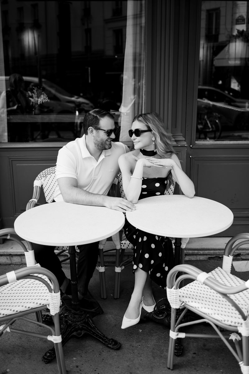 Paris cafe photos
