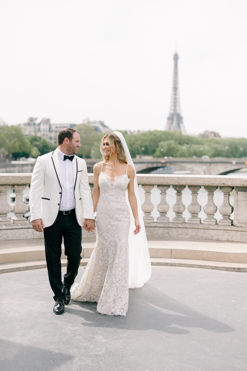 Pont Alexandre wedding photos in Paris