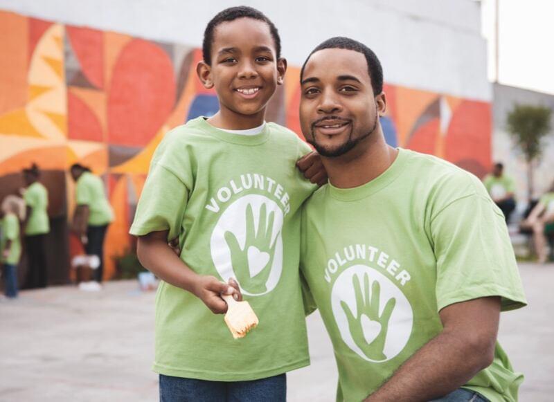 Dad and Son Volunteering