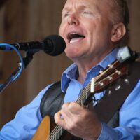 Mike Phipps with the Country Gentlemen Tribute Band at the Gettysburg Bluegrass Festival (May 2017) - photo by Frank Baker