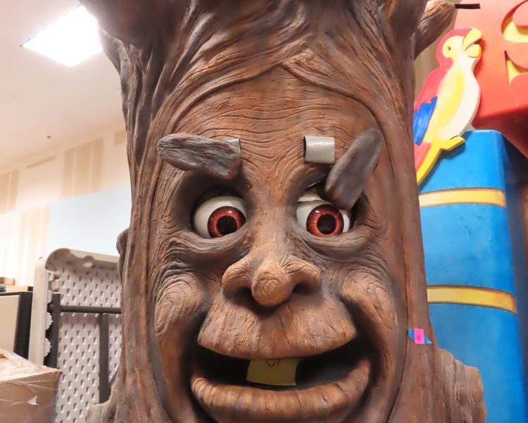 Bid on a Slightly Creepy Animatronic Tree from the Children’s Museum of Richmond