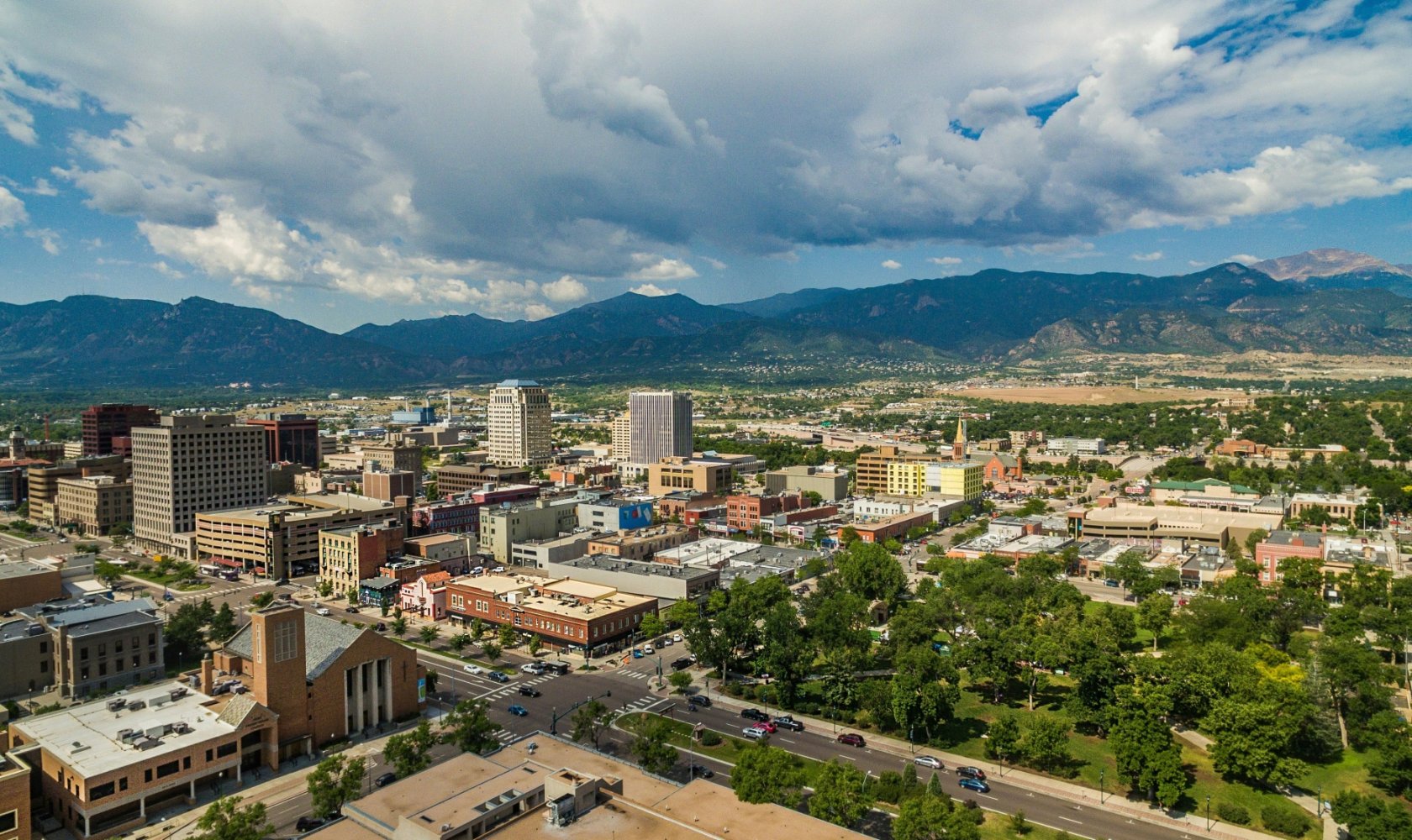 Colorado springs co kevin bree 67vlhbonc RU unsplash
