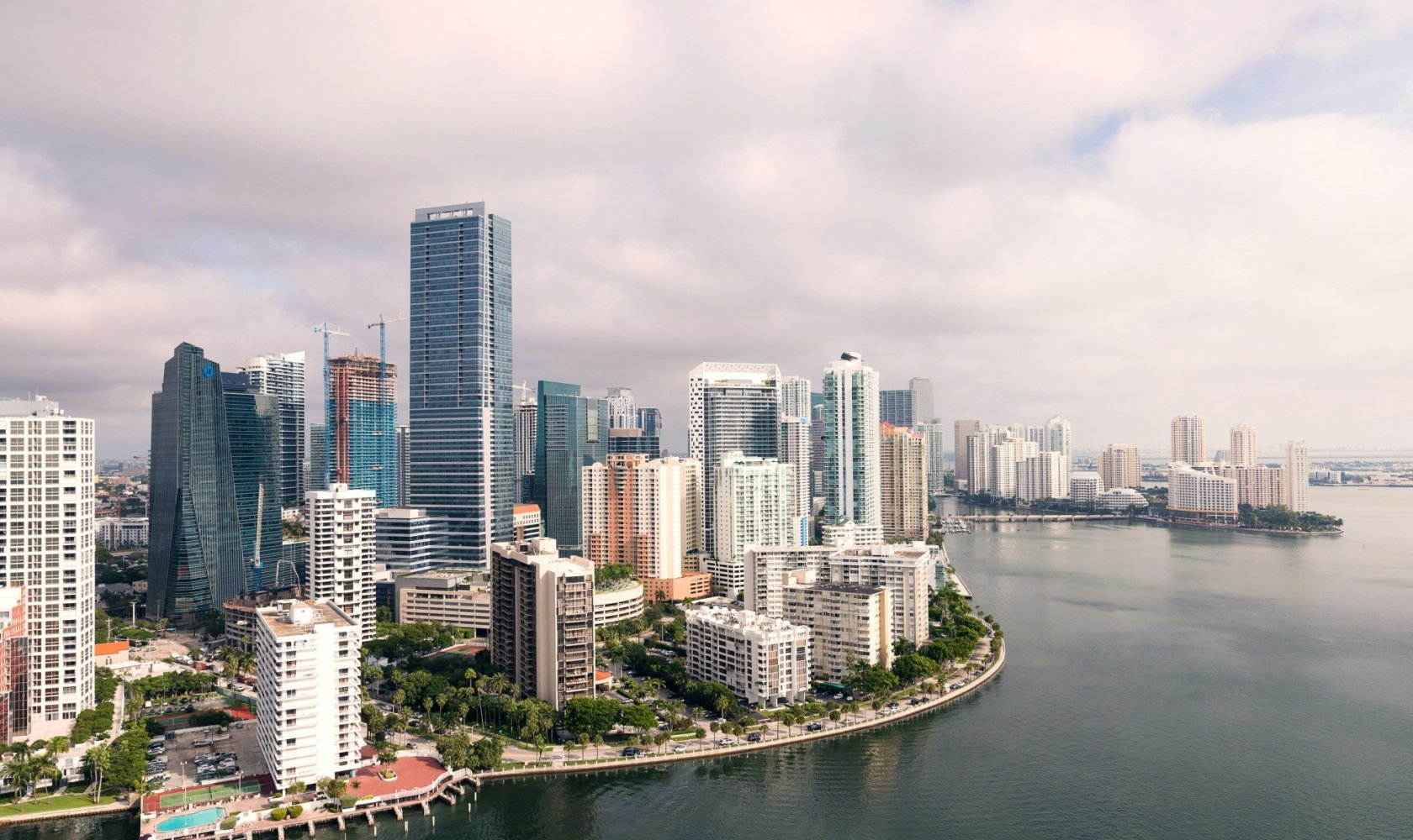 Miami fl ryan parker mqpaw AQX Ry A unsplash