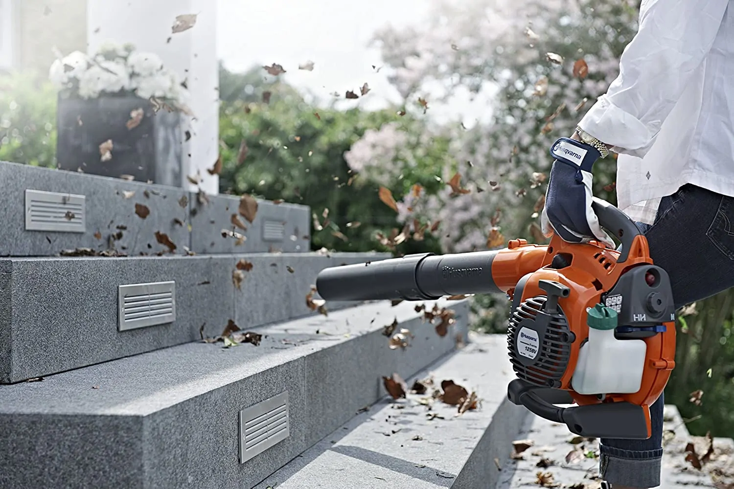SOPRADOR DE FOLHAS 125B - HUSQVARNA