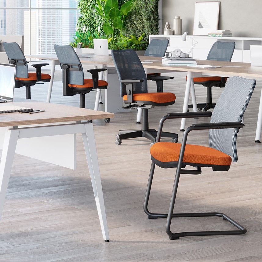 Cavaletti NewNet - Executiva Braços Integrados
