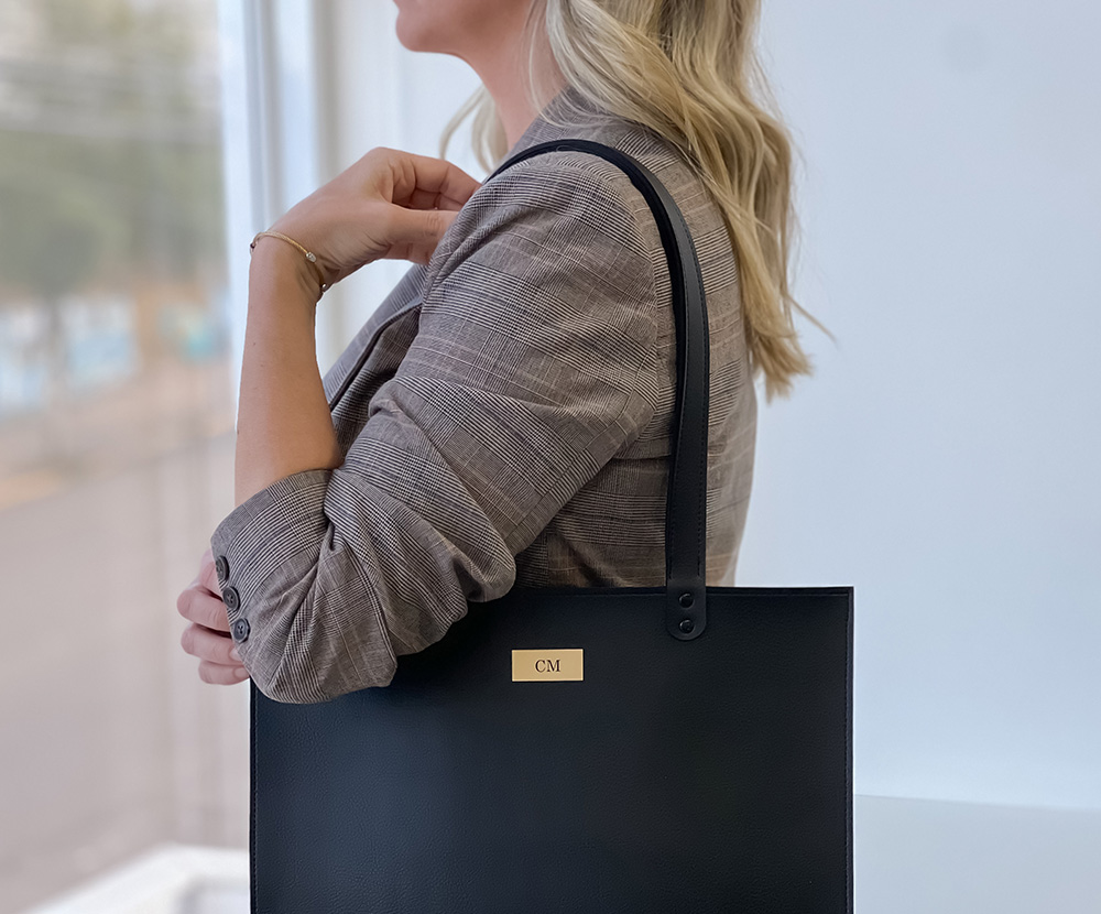 Bolsa Daniela Personalizada em couro sintético