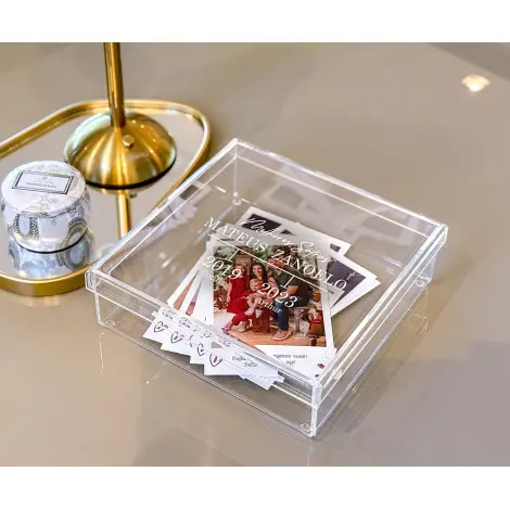 Caixa de Memórias MELHORES SAFRAS Acrílico Cristal - 20 x 20 cm 