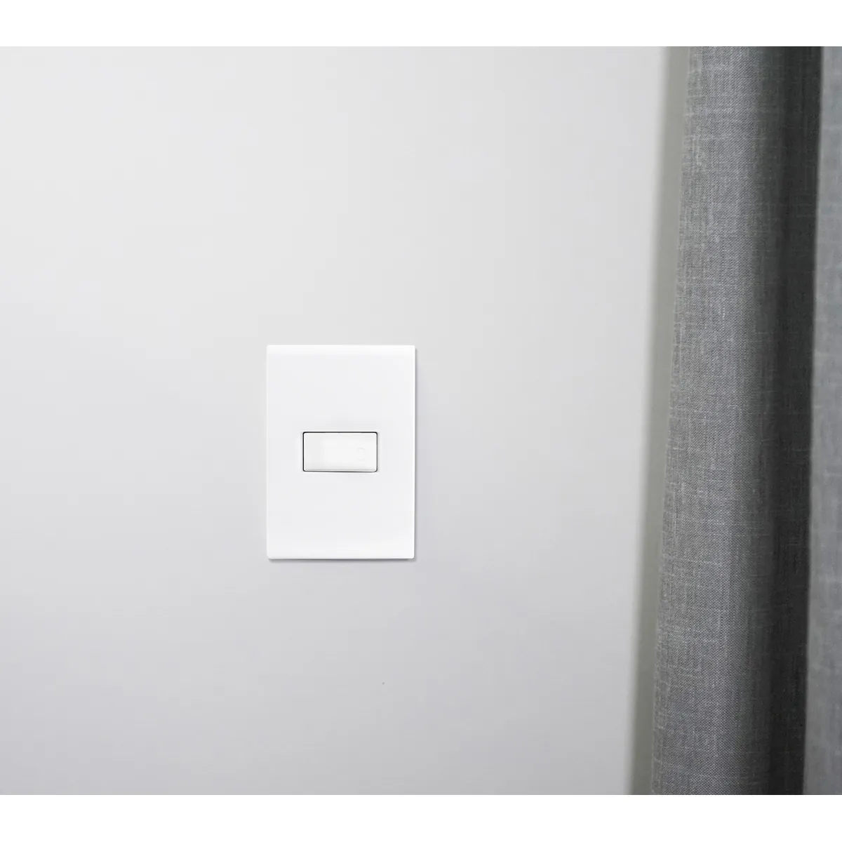 Placa Horizontal 4X2 01 Posto Liz 57106004 Tramontina