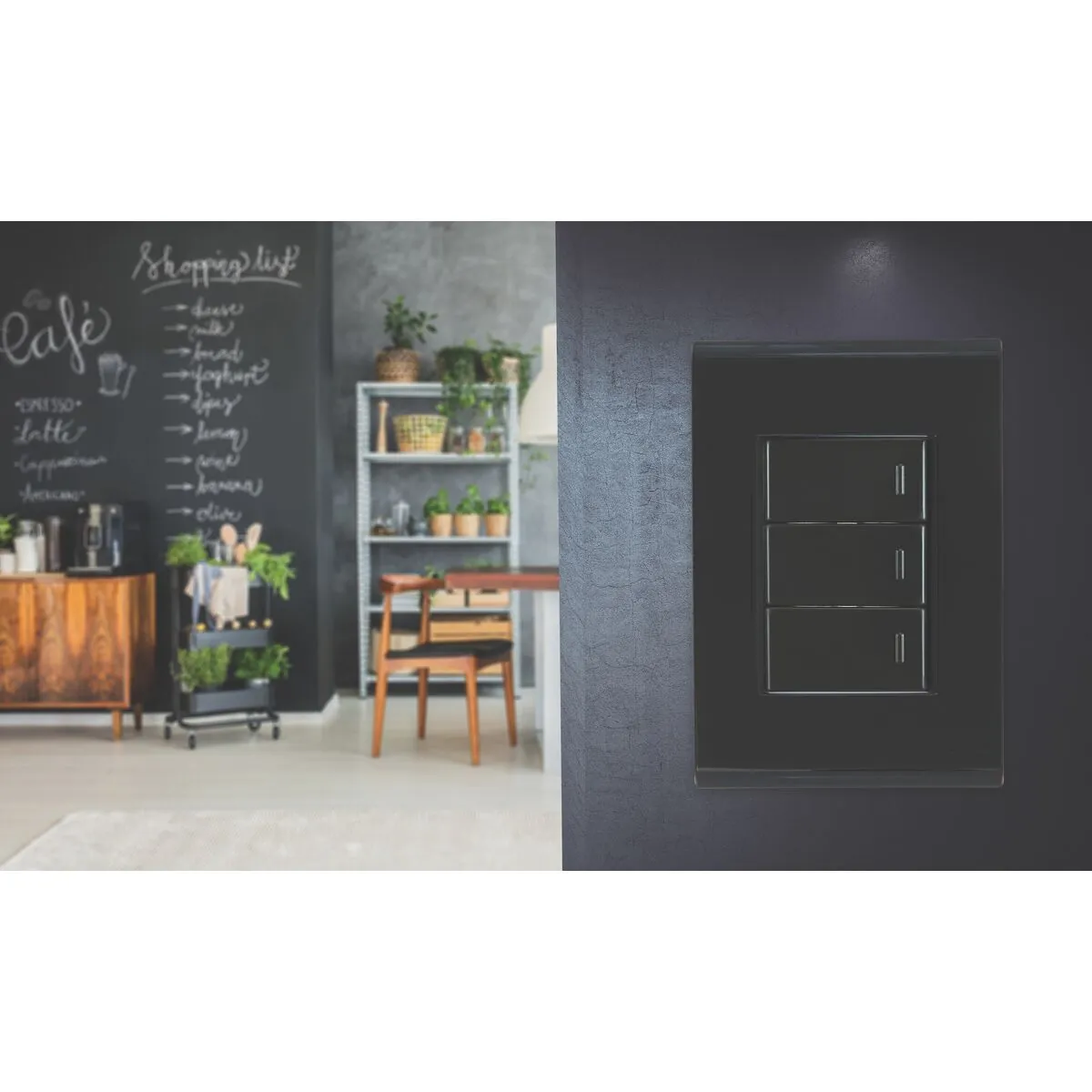 Placa 4X2 03 Postos Preto Liz 57106048 Tramontina