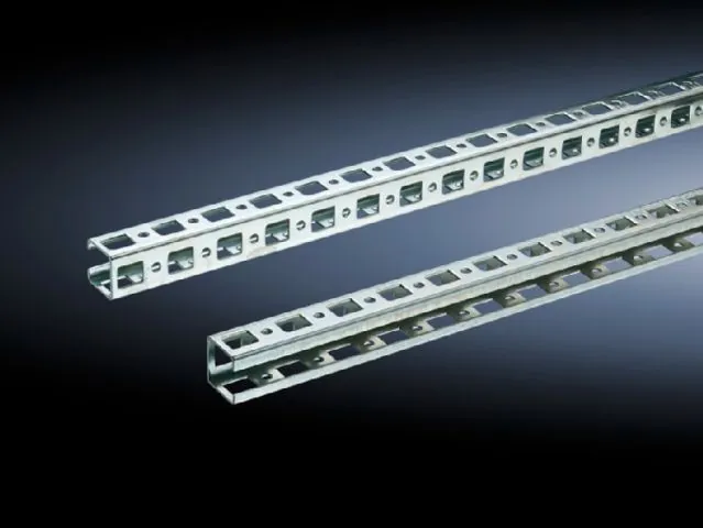 Trilho de Montagem 23X2200MM 4178.000 Rittal