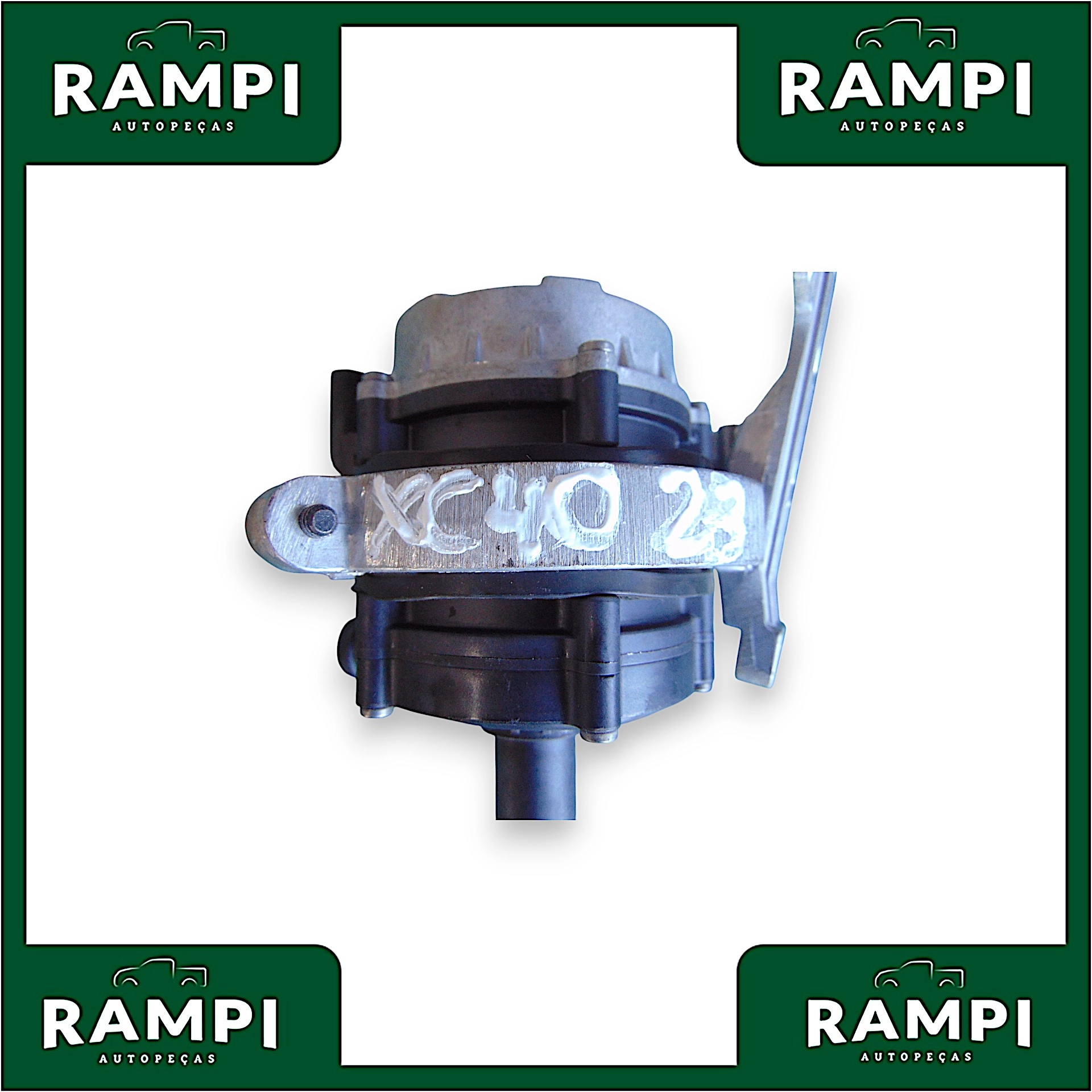 Bomba De Agua Do Inversor Volvo XC40 2023 32135207