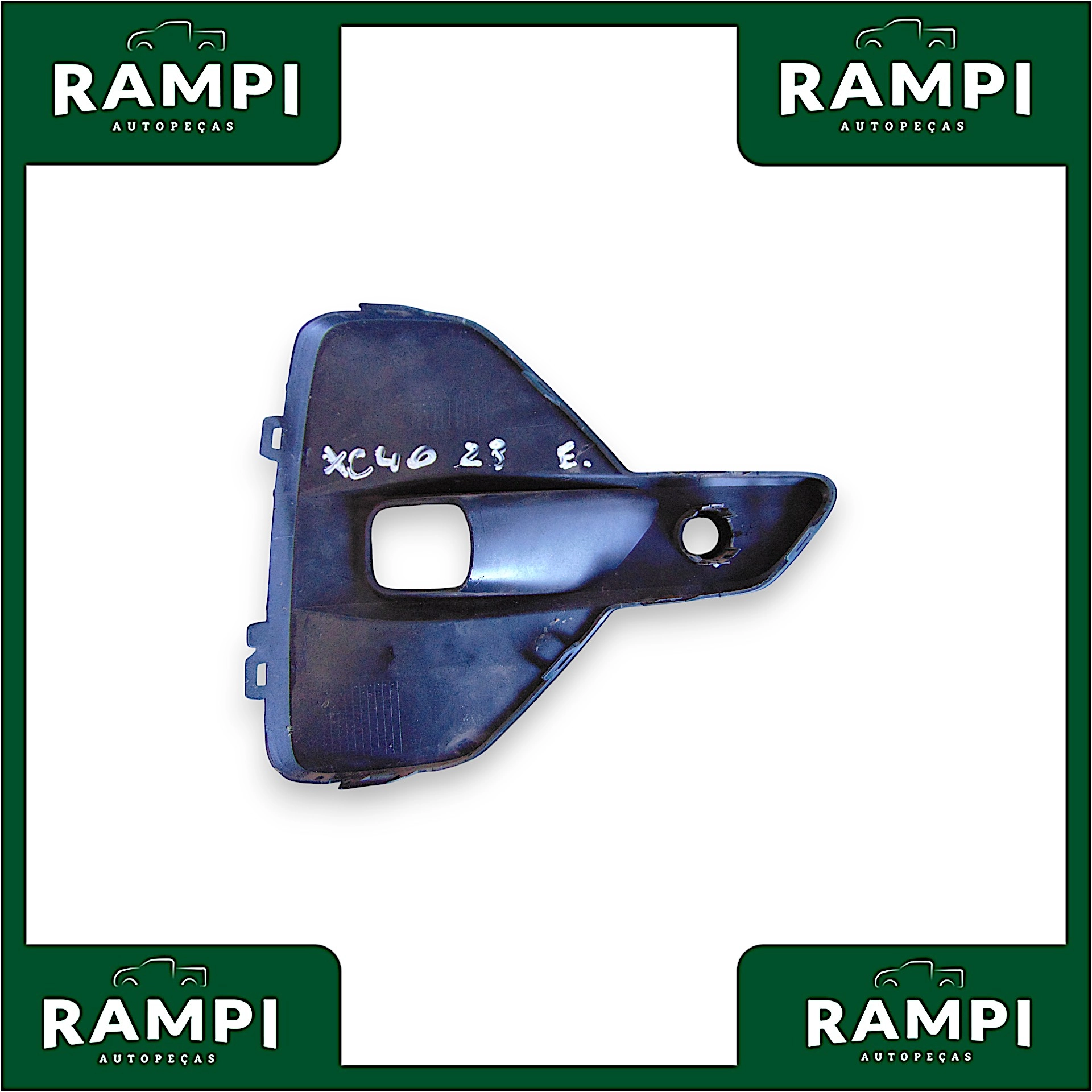 Moldura Farol De Milha Volvo XC40 2023 Esquerda 32347386