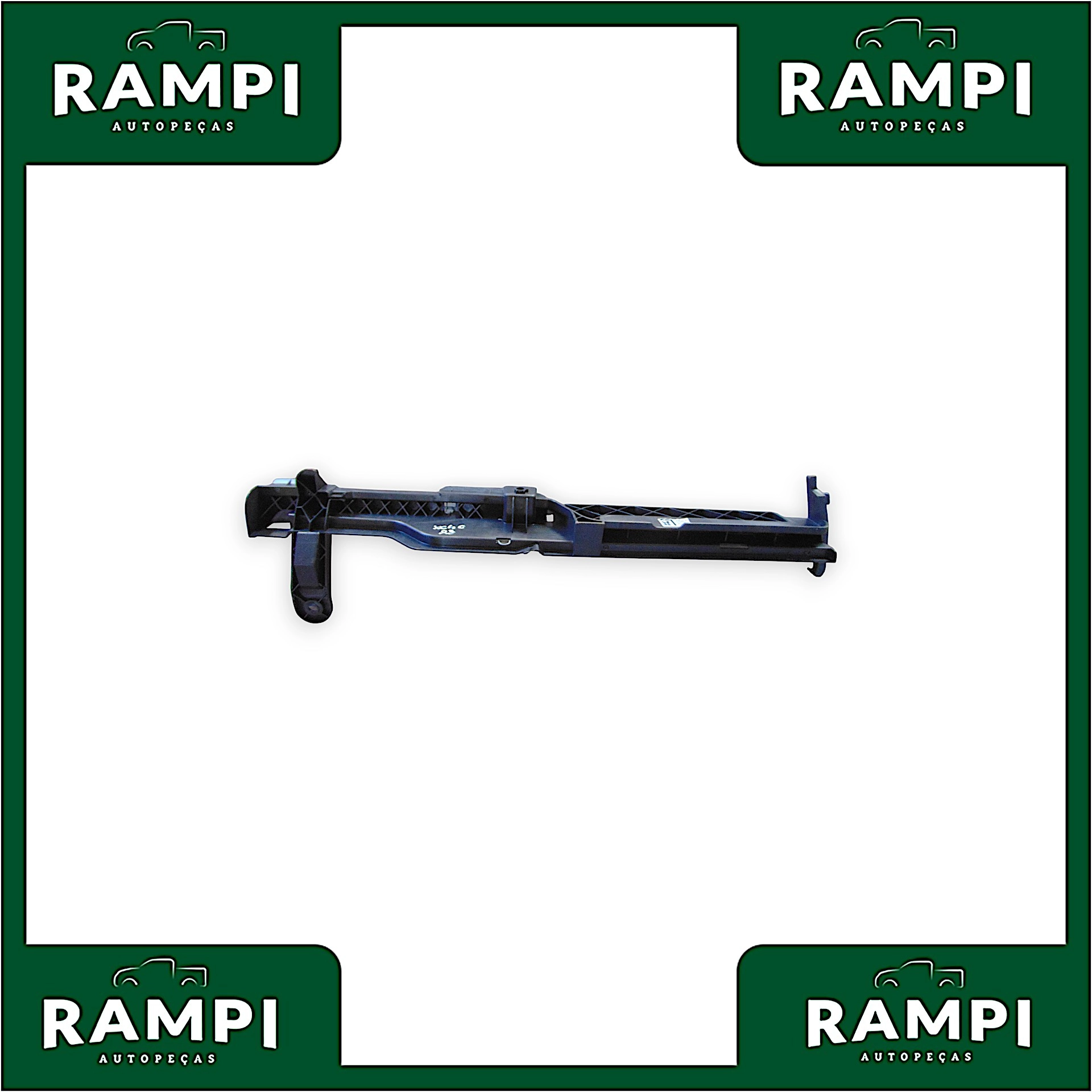 Moldura Farol De Milha Volvo XC40 2023 Esquerda 32347386 