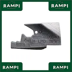 Suporte Estofamento do Assoalho Lado do passageiro. (Frente) 32216770 