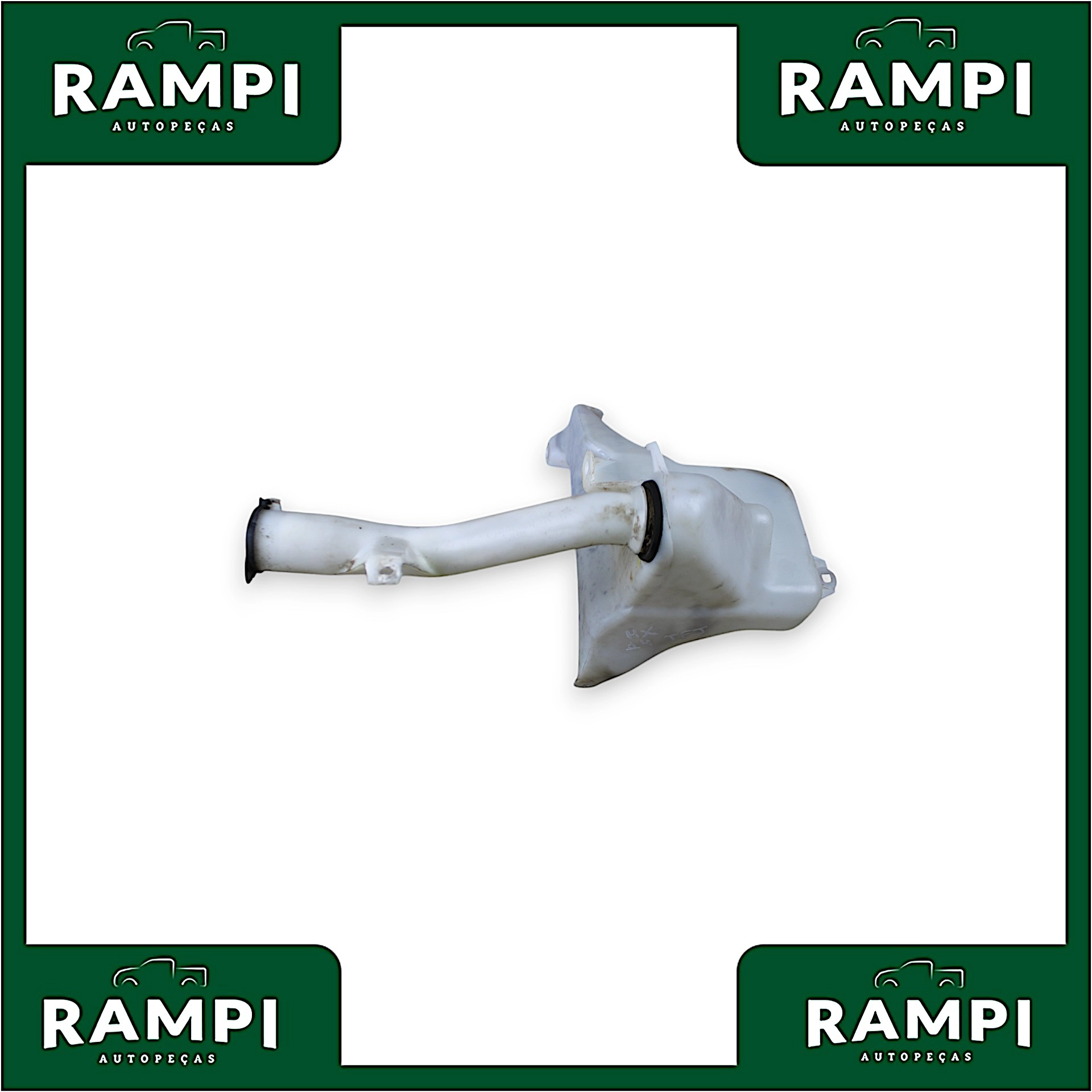 Reservatorio esguicho de Agua Toyota Hilux 2008