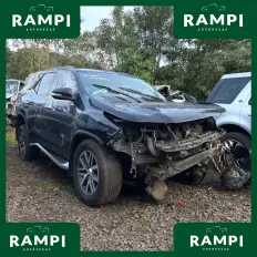 Toyota Hilux SW4 SRX 2018 2.8 Aut. 4x4 Diesel 177cv