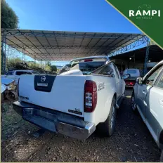 Nissan Frontier 2014 2.5 Aut. 4x4 Diesel 190cv