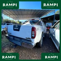 Nissan Frontier 2014 2.5 Aut. 4x4 Diesel 190cv