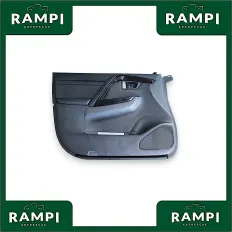 Forro de Porta Dianteiro Esquerdo Mitsubishi Pajero Sport 2024