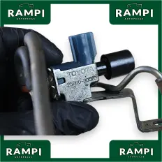 Válvula Solenoide Toyota Hilux Sw4 2020 2.8 2586030070 