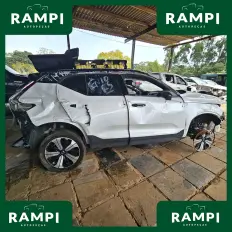 Volvo XC40 2023 P6 100% Elétrico 231cv