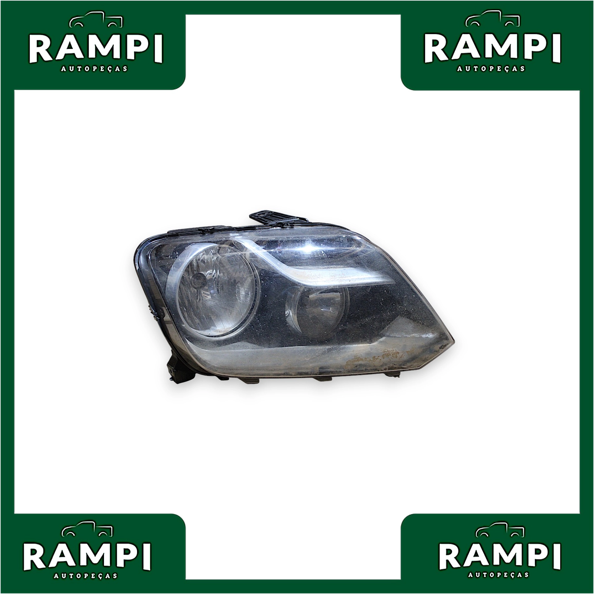 Farol Direito Volkswagen Amarok 2019