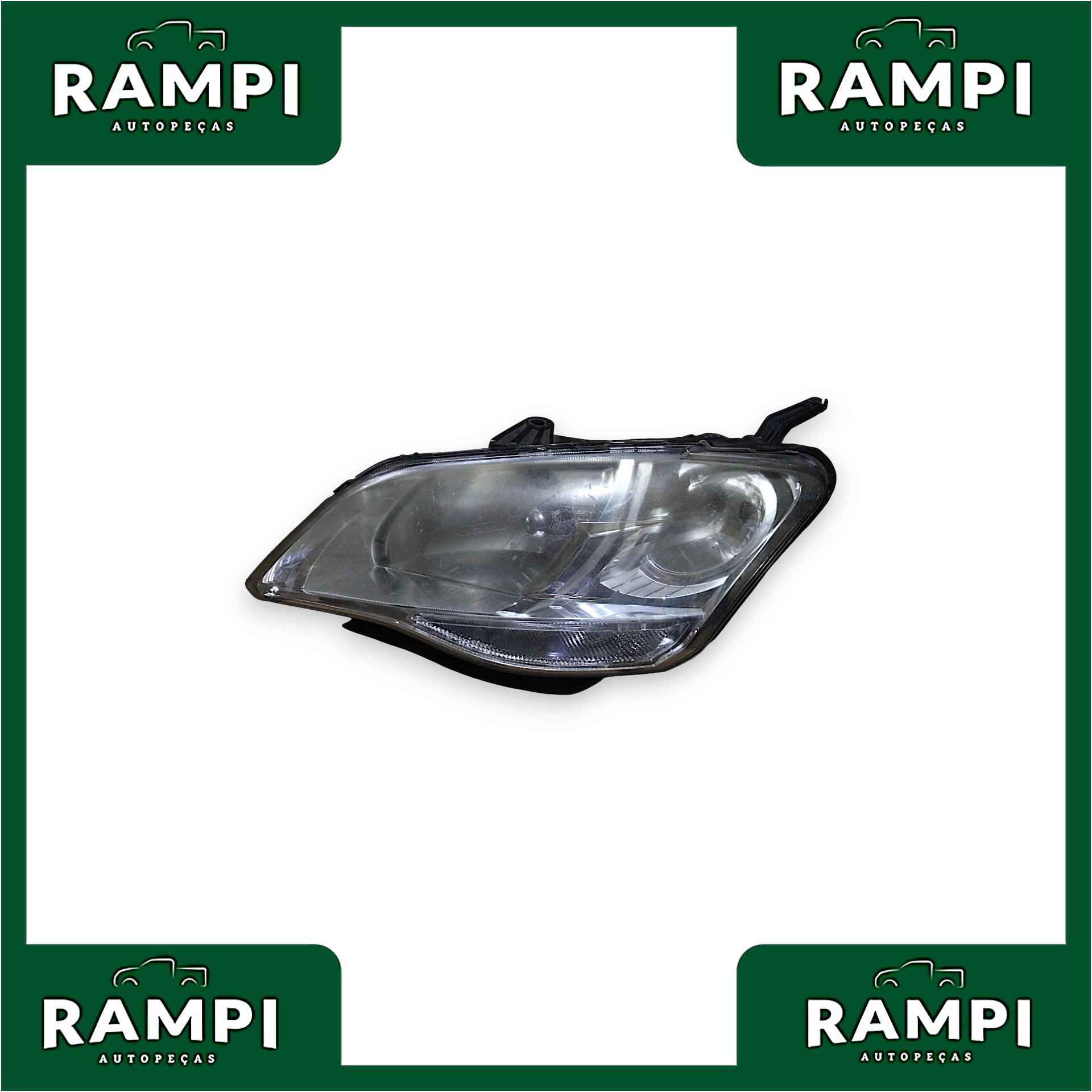 Farol Esquerdo Ssangyong Korando 2012