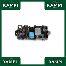 Módulo Etacs Mitsubishi L200 2006 2323006121 